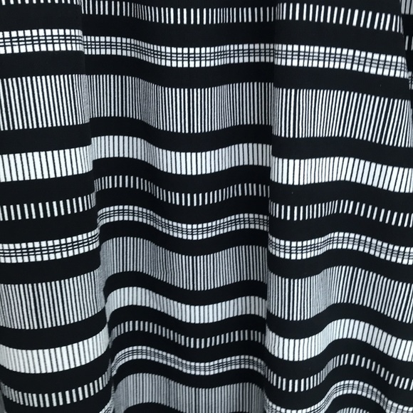 Banana Republic, short sleeve top, XL - Picture 3 of 4